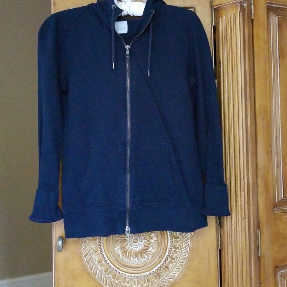Zippered hoodie